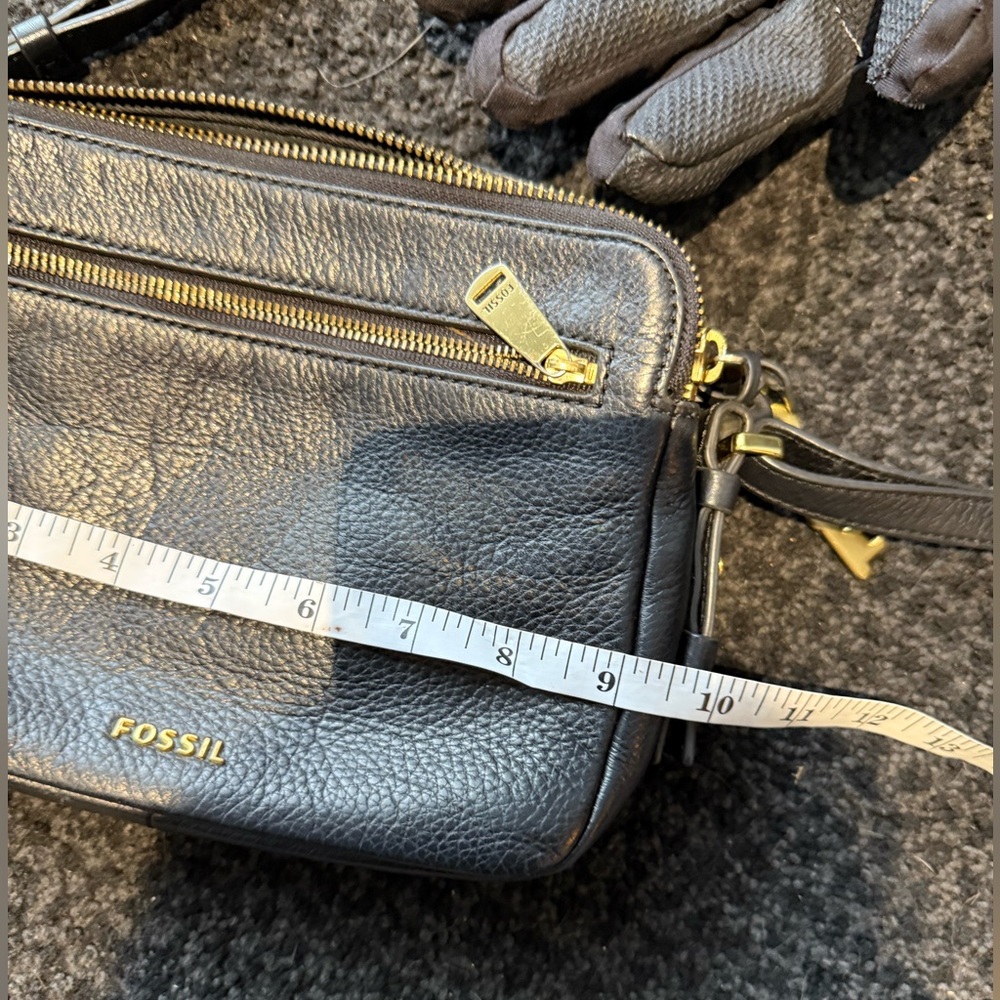 Fossil Black piper toaster pebbled Leather Crossbody with Gold Accents - Picture 8 of 16
